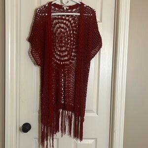 Red umgee open weave long cardigan. Knit. Fringe at bottom. Great for fall. S